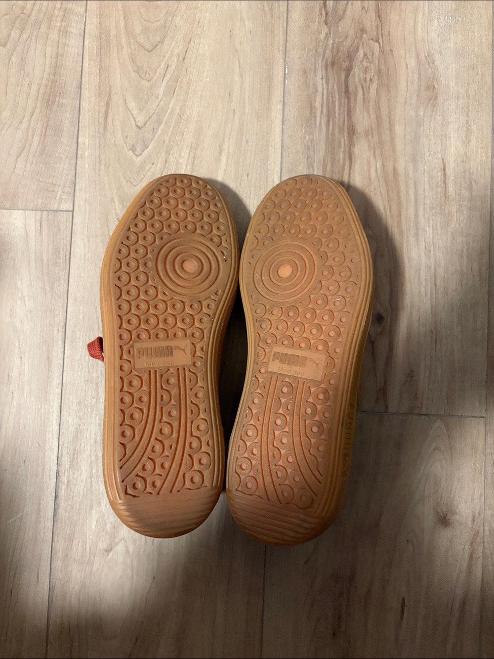 Puma Palermo Women’s Suede Sneakers in orange with Yellow Accents - Picture 2 of 3